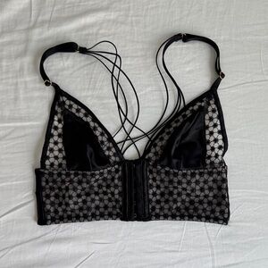 VS Elegant Black Lace Bralette